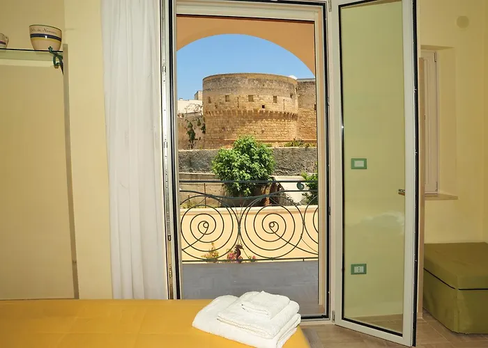 Cala Dei Normanni - Camere Sulle Mura